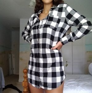 !!!SOLD!!!! Forever 21 Dress Shirt - Size L